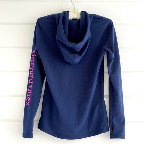 Vineyard Vines Performance Deep Bay Whale Hoodie Long Sleeve Tee Navy XXS - Picture 2 of 8